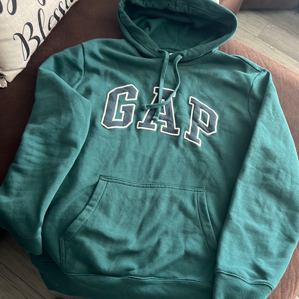Mens GAP hoodie size medium